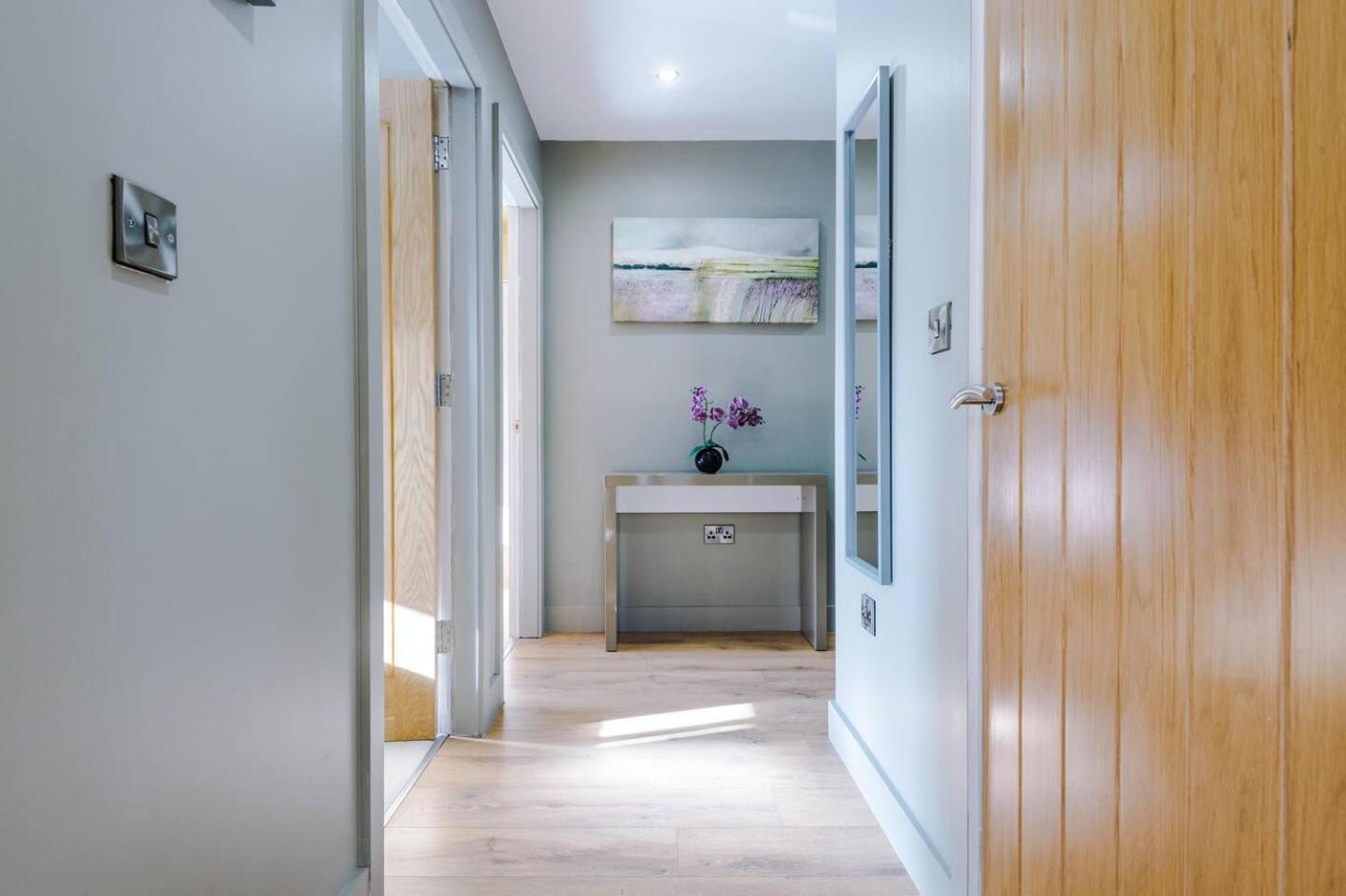 Stunning 2Bedroom 2Bathroom Apt With Parking Space Sheffield Eksteriør bilde