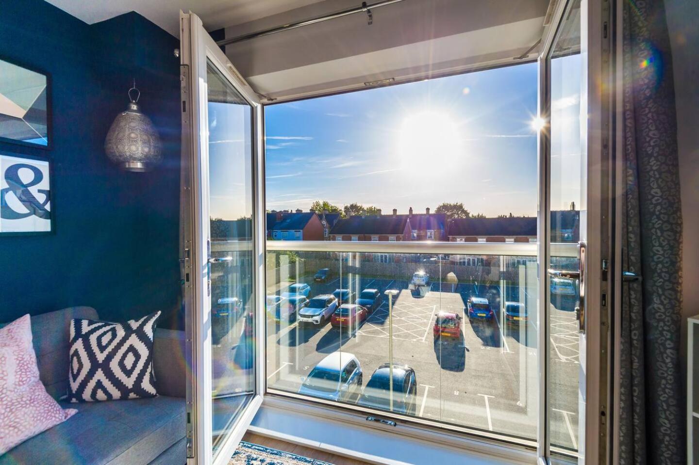 Stunning 2Bedroom 2Bathroom Apt With Parking Space Sheffield Eksteriør bilde