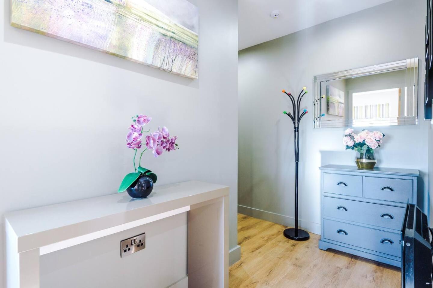 Stunning 2Bedroom 2Bathroom Apt With Parking Space Sheffield Eksteriør bilde