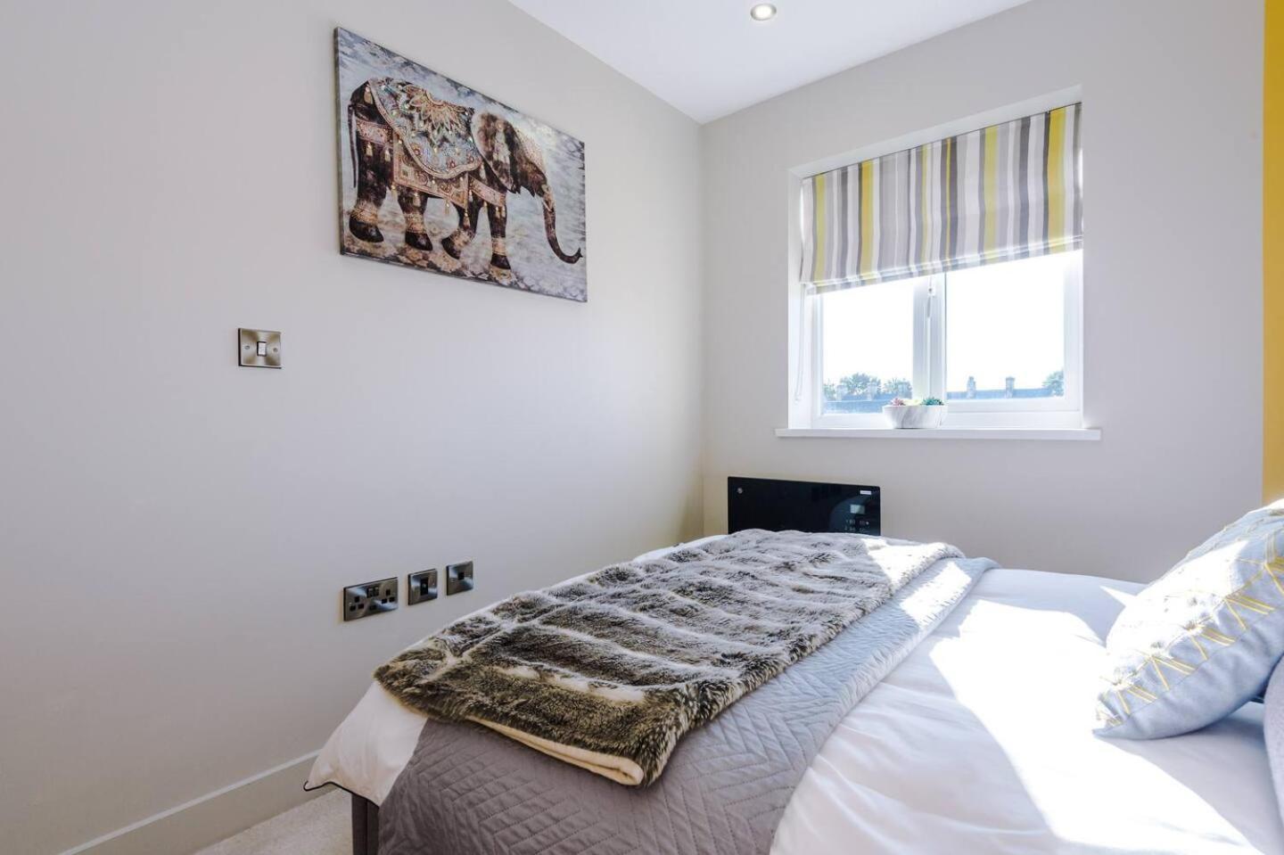 Stunning 2Bedroom 2Bathroom Apt With Parking Space Sheffield Eksteriør bilde